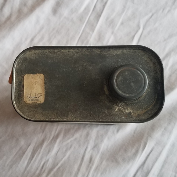 Vintage Golden Star Dust-Go Tin - Picture 3 of 3